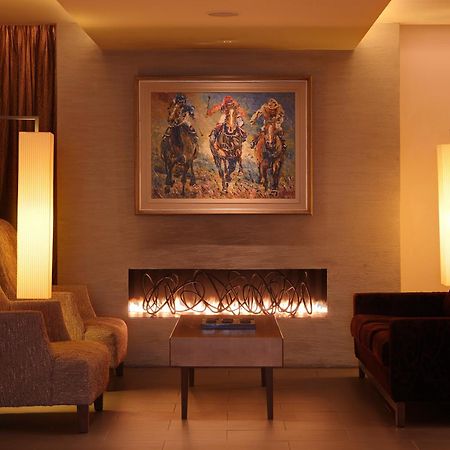 Aghadoe Heights Hotel & Spa Cill Airne Inreriör bild A fireplace in a living room
