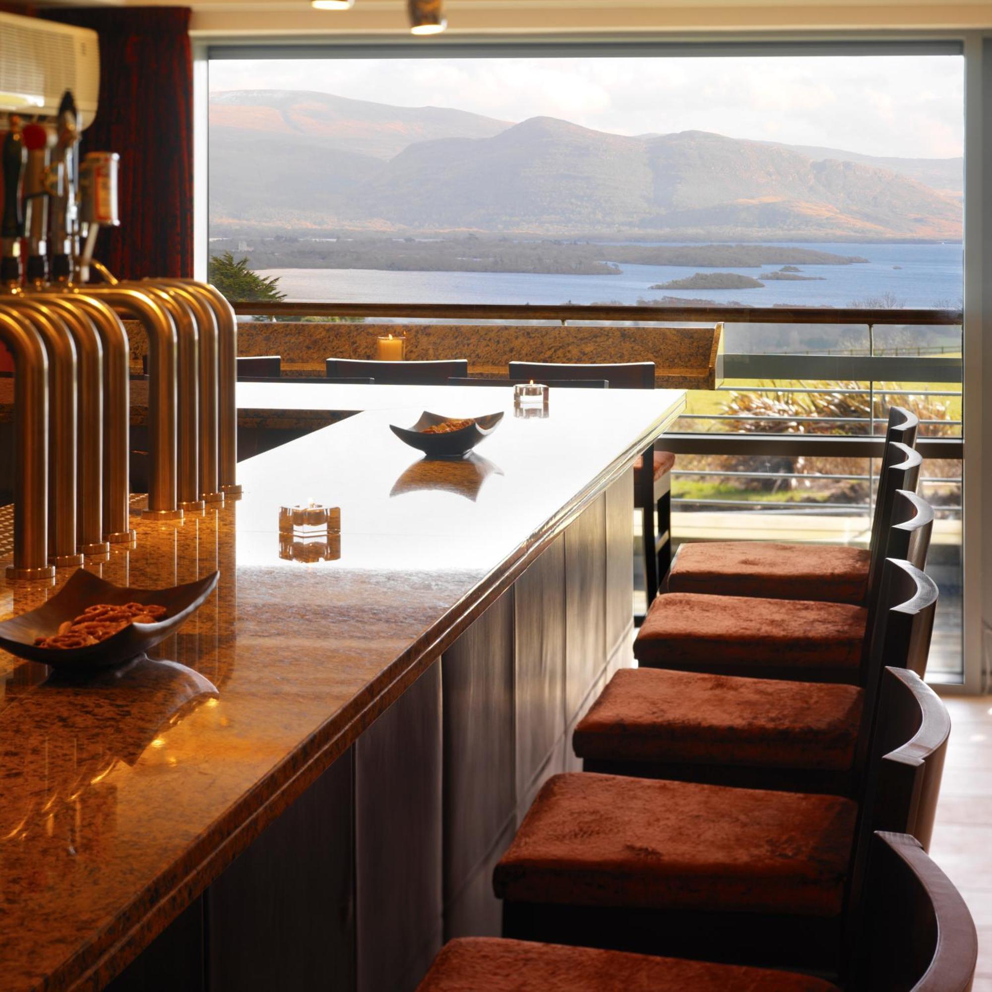 Aghadoe Heights Hotel & Spa Cill Airne Exteriör bild The bar at the 1912