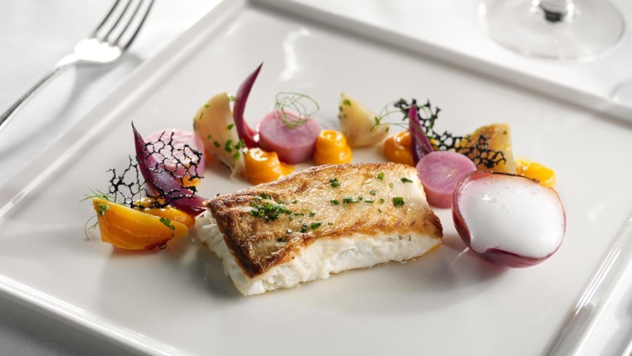 Aghadoe Heights Hotel & Spa Cill Airne Exteriör bild A modern French dish